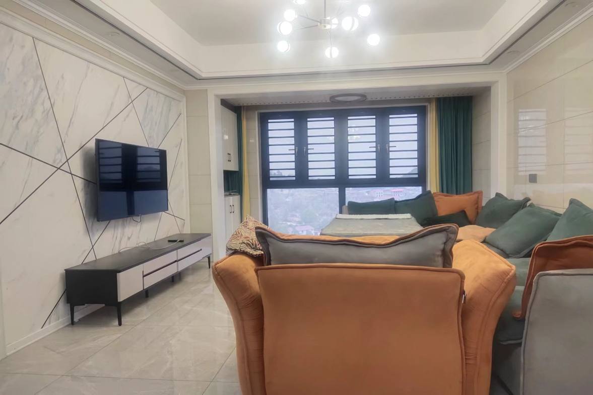 百弘学府城 3室2厅2卫 2000.0元/月 百弘学府城 3室2厅2卫 2000.0元/月室内图