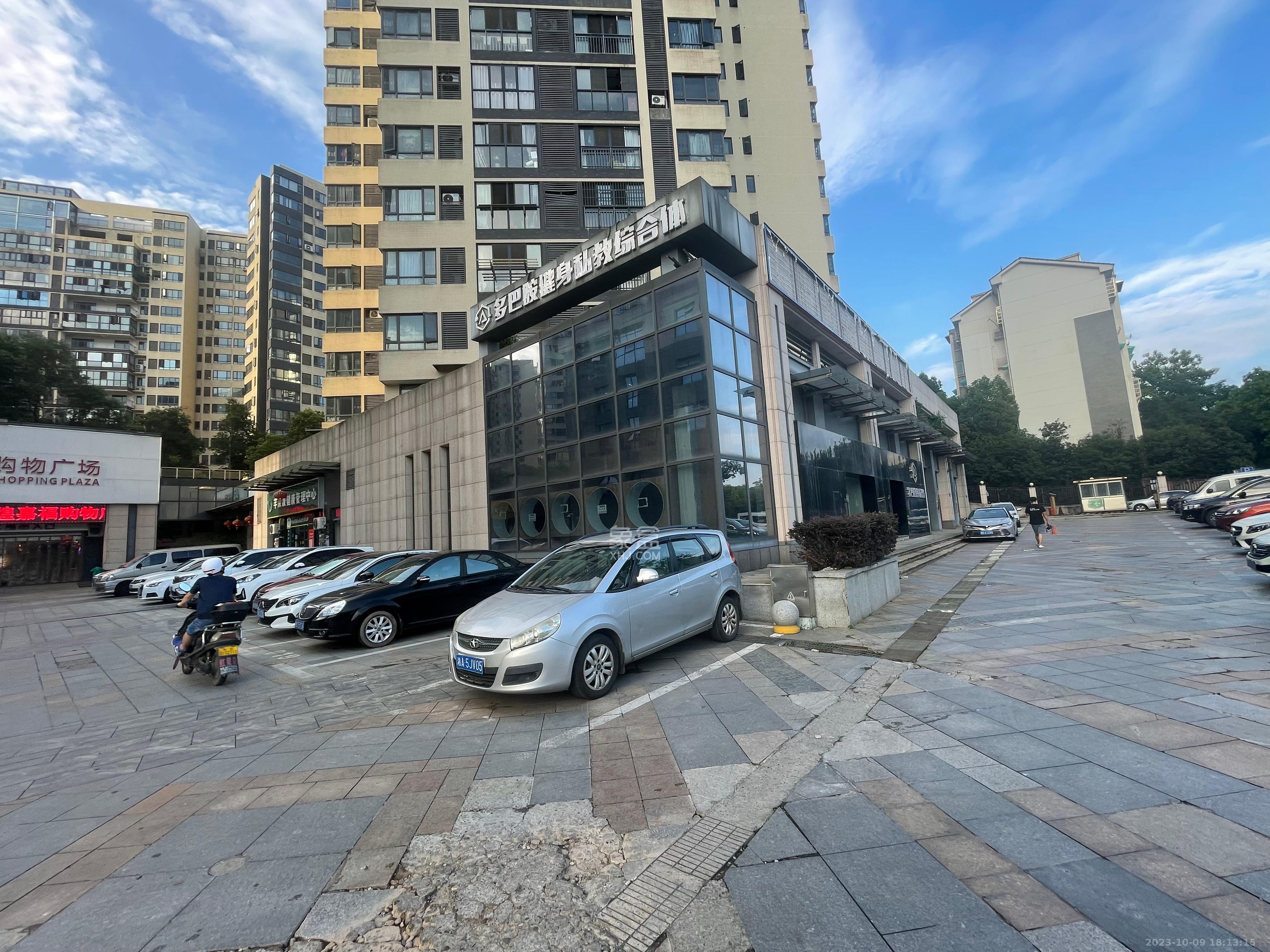 九峰远见   553.0㎡      35000.0元/月室内图