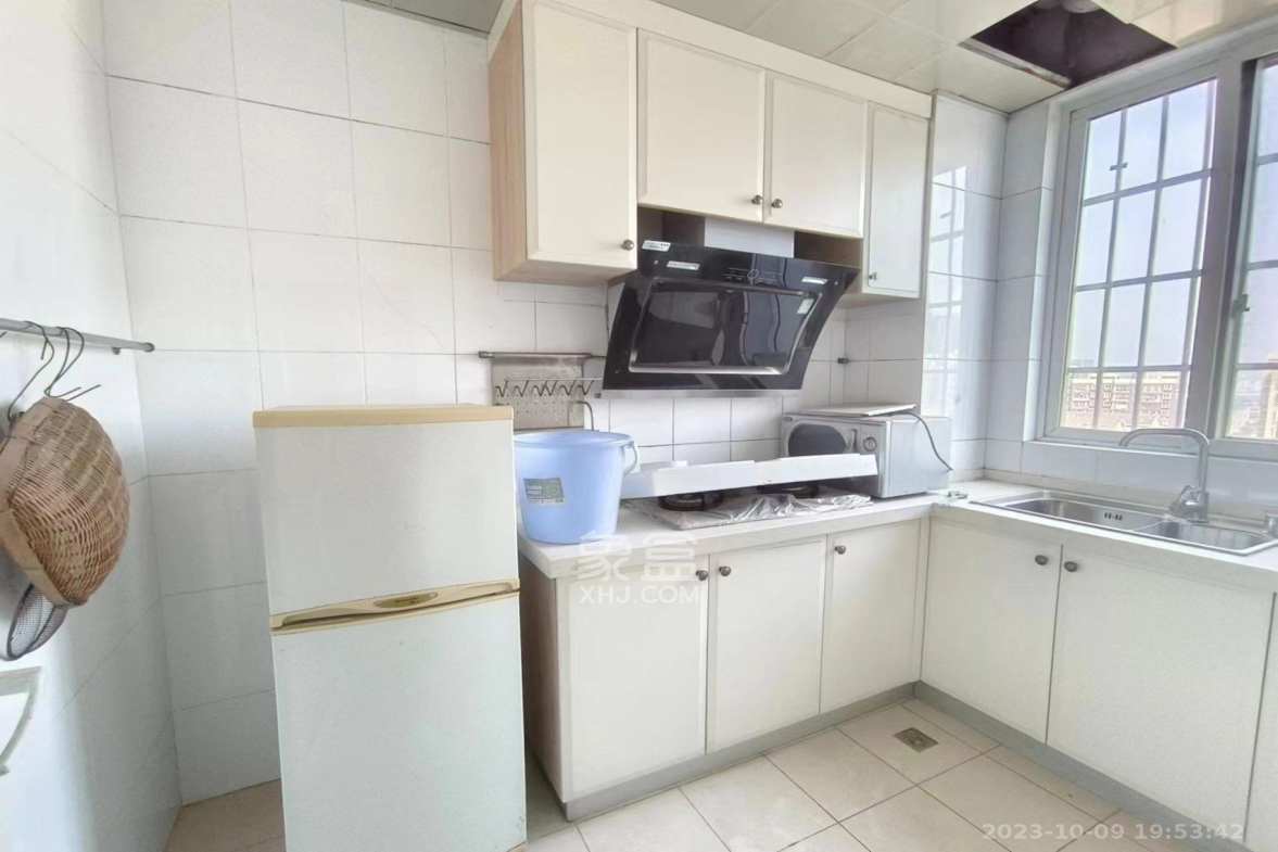 鄱阳小区 2室2厅1卫 1800.0元/月 鄱阳小区 2室2厅1卫 1800.0元/月室内图