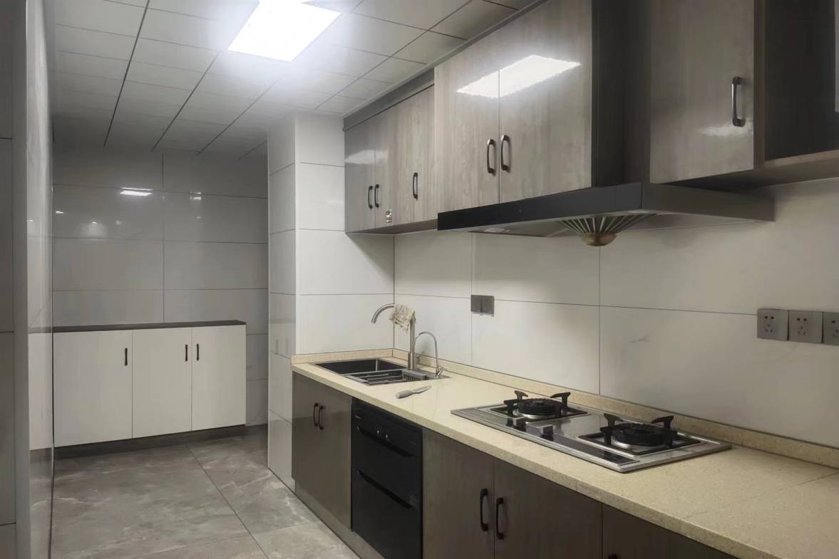 百弘学府城 3室2厅2卫 2000.0元/月 百弘学府城 3室2厅2卫 2000.0元/月室内图