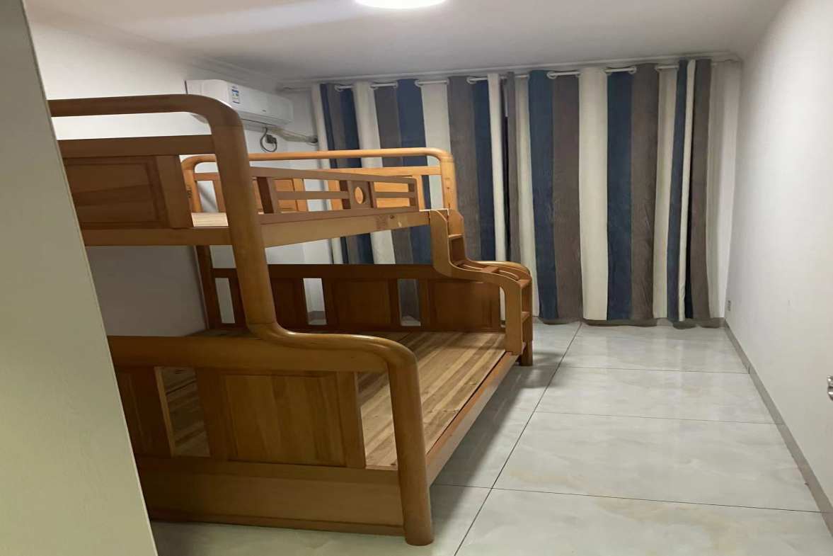 杨岭安置小区  3室2厅2卫   1500.00元/月室内图