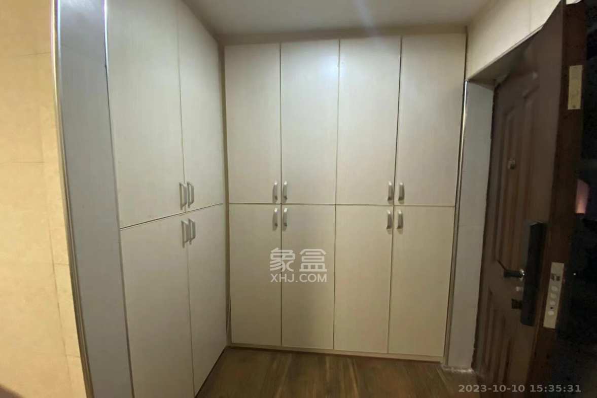 湘域城邦（湘域国际中心）  1室1厅1卫   2600.00元/月室内图