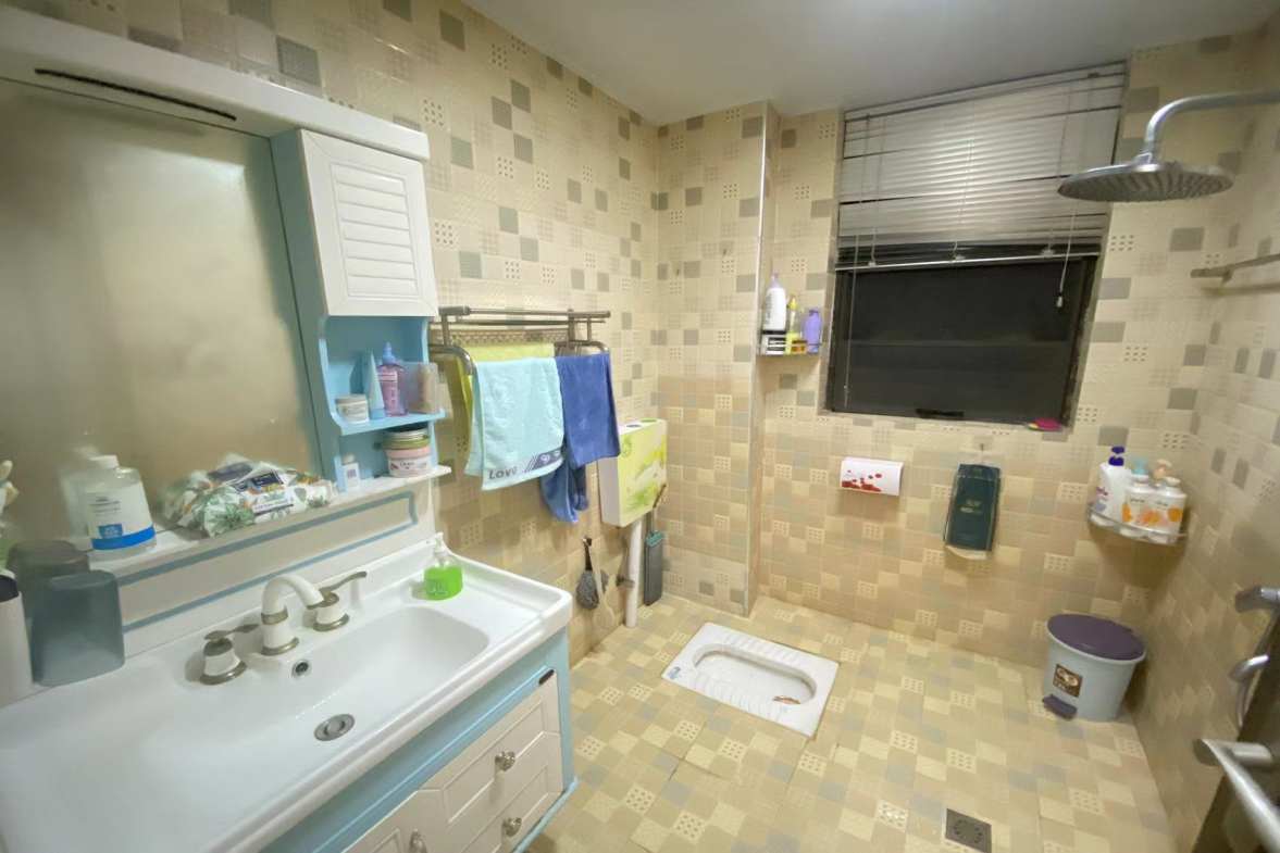 悦江山  4室2厅1卫   78.80万室内图