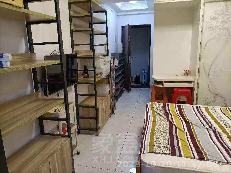 中建御山和苑  1室1厅1卫   1300.00元/月室内图1