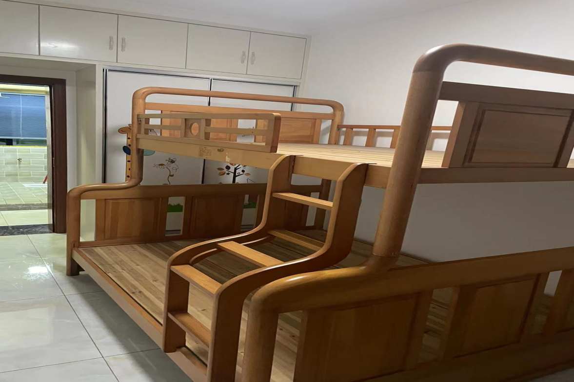 杨岭安置小区  3室2厅2卫   1500.00元/月室内图