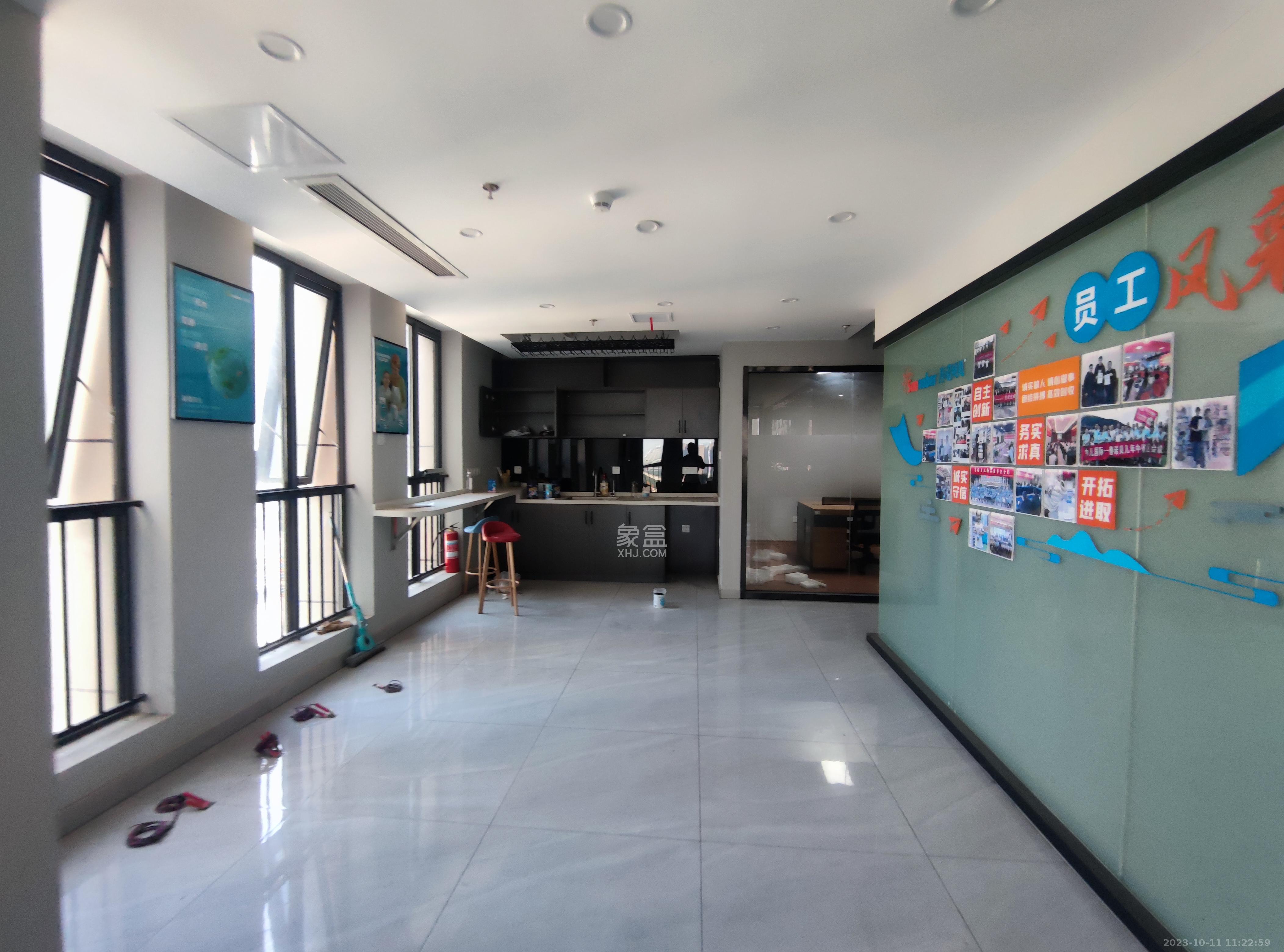 新长海广场   270.0㎡      12000.0元/月室内图