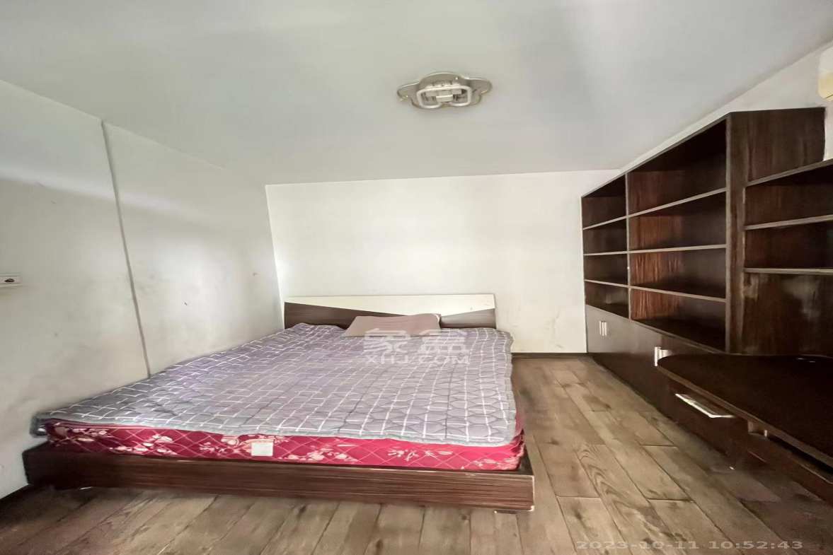 洪山家园 3室2厅2卫 1800.0元/月 洪山家园 3室2厅2卫 1800.0元/月室内图