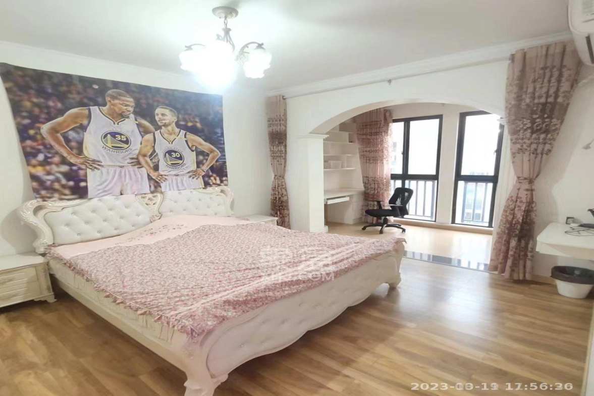 泰山公馆  3室2厅1卫    2300.0元/月室内图