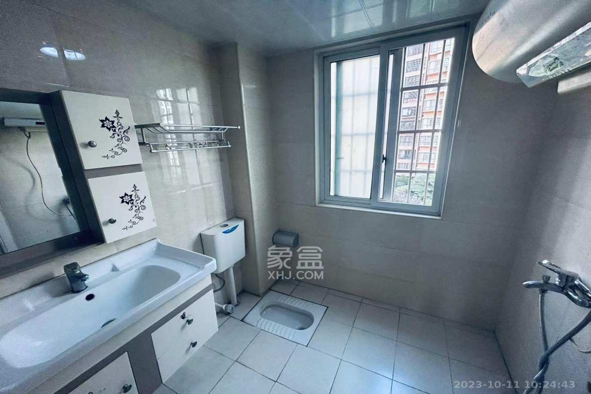 家和苑（原梅溪湖保障性住房一期）  3室2厅1卫    2400.0元/月室内图