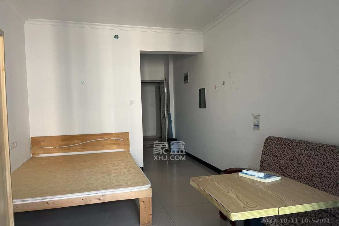 怡海星城  1室1厅1卫    900.0元/月室内图