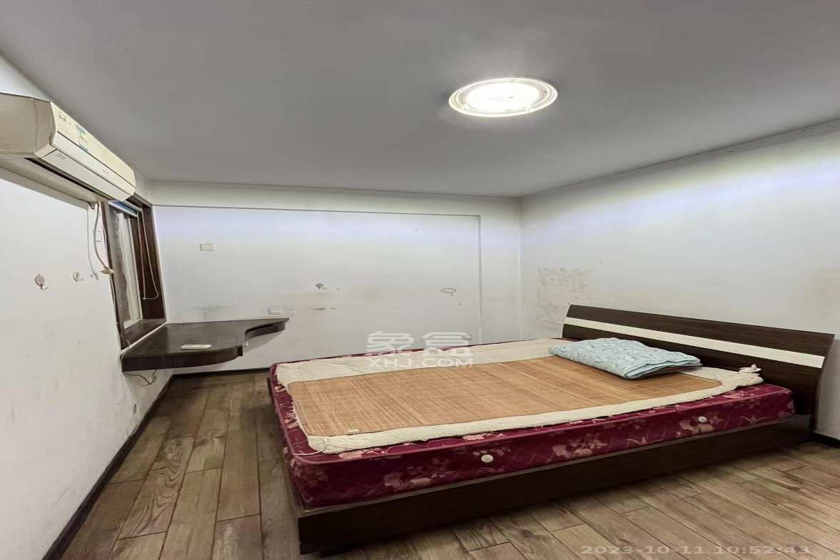 洪山家园 3室2厅2卫 1800.0元/月 洪山家园 3室2厅2卫 1800.0元/月室内图