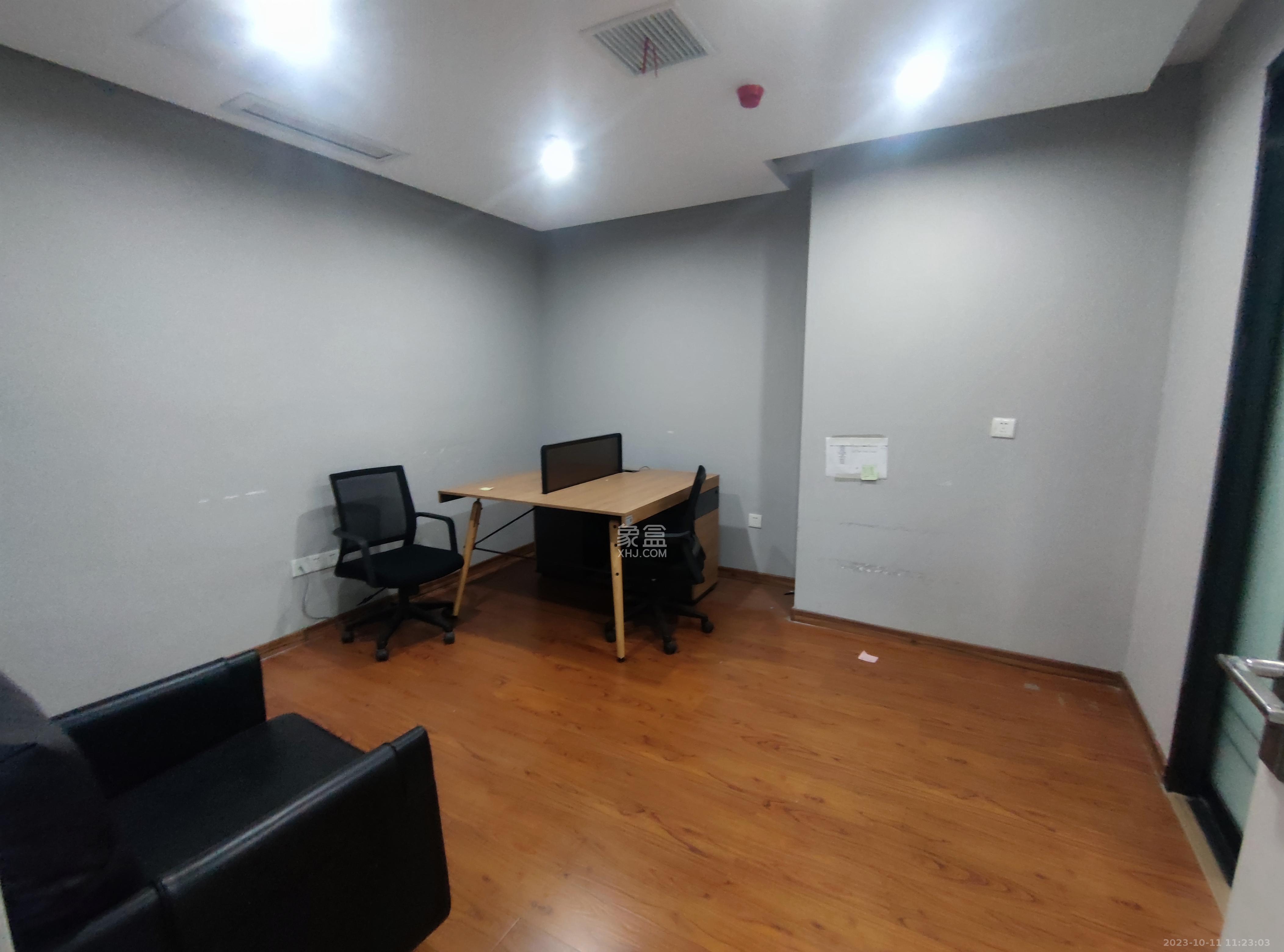 新长海广场   270.0㎡      12000.0元/月室内图