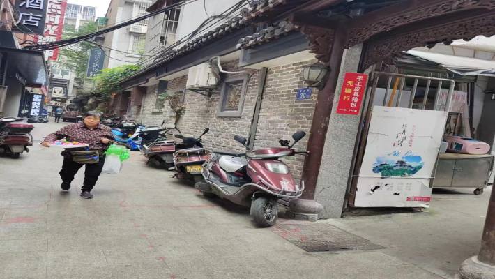 育英街公安局宿舍（育英街30号）室内图2
