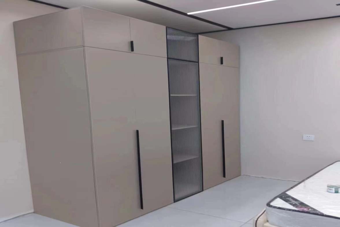 大汉吉星汇 1室1厅1卫 1300.0元/月 大汉吉星汇 1室1厅1卫 1300.0元/月室内图