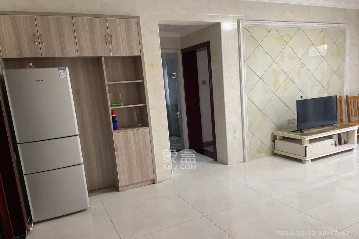 武广新都城(新都华府)  3室1厅1卫    1600.0元/月 武广新都城(新都华府)  3室1厅1卫    1600.0元/月室内图