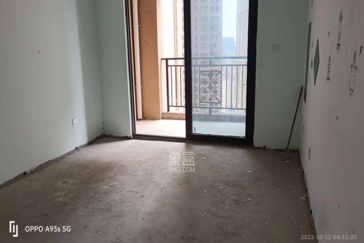 南城印象  4室2厅2卫    1600.0元/月室内图