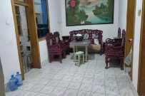 市人大政协机关大院住宅区（老市委）  4室1厅1卫    900.0元/月