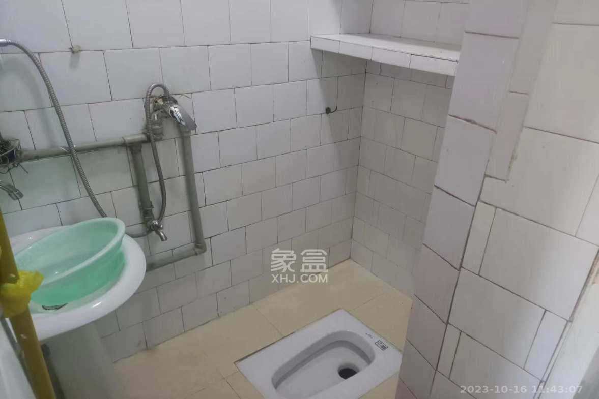 测绘局单位房  2室1厅1卫   1600.00元/月室内图