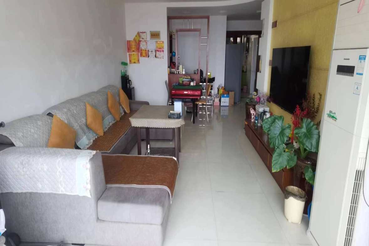 西街印象  3室2厅2卫    65.8万 西街印象  3室2厅2卫    65.8万室内图