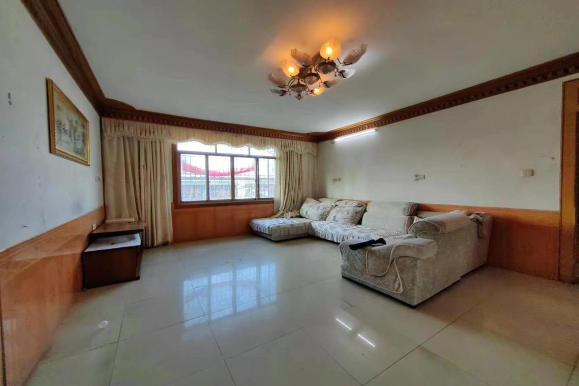 农业农机学校院内家属楼 3室2厅1卫 1300.0元/月 农业农机学校院内家属楼 3室2厅1卫 1300.0元/月室内图