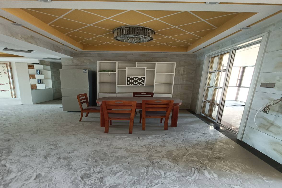 和一紫竹苑  4室2厅2卫    2600.0元/月室内图