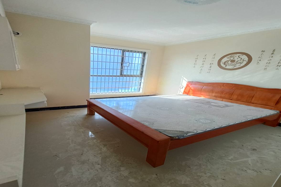 和一紫竹苑  4室2厅2卫    2600.0元/月室内图