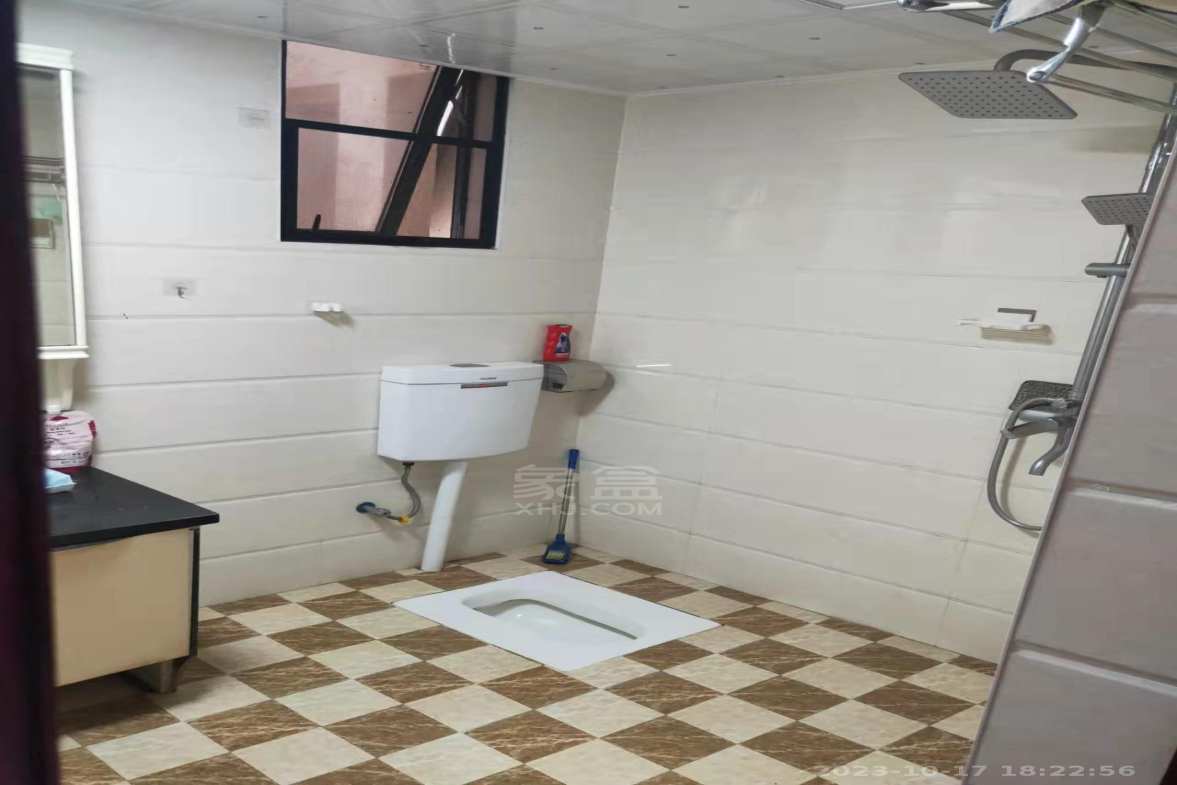 三一歌雅郡 3室2厅1卫 1800.0元/月 三一歌雅郡 3室2厅1卫 1800.0元/月室内图