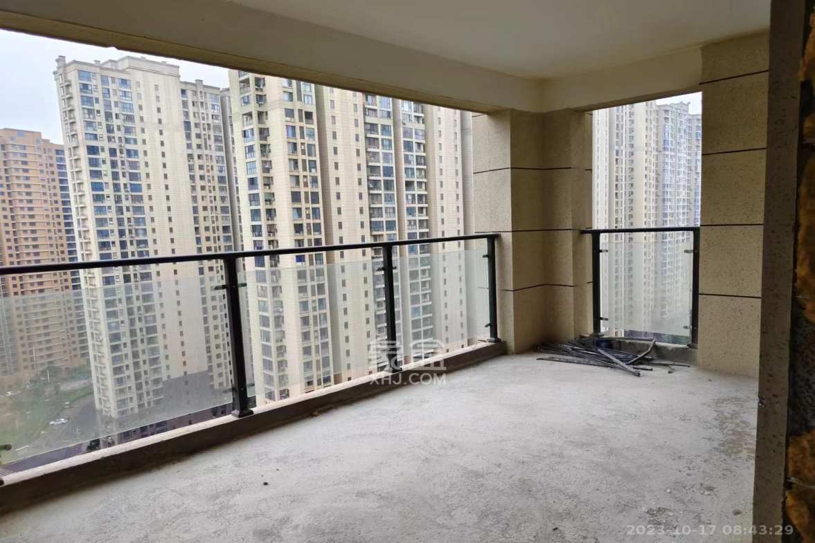 三润城(三润星城) 4室2厅1卫 1500.0元/月 三润城(三润星城) 4室2厅1卫 1500.0元/月室内图