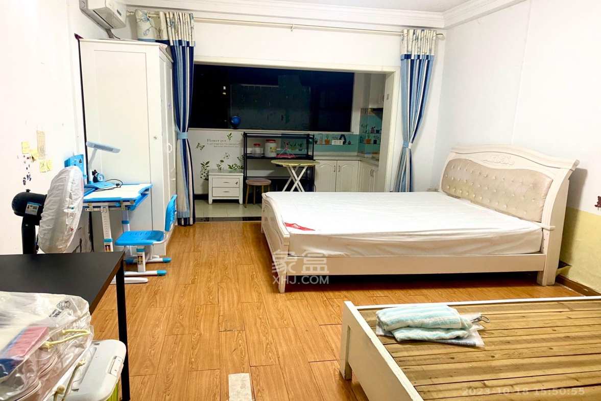 宏聚地中海  1室1厅1卫   1500.00元/月室内图1