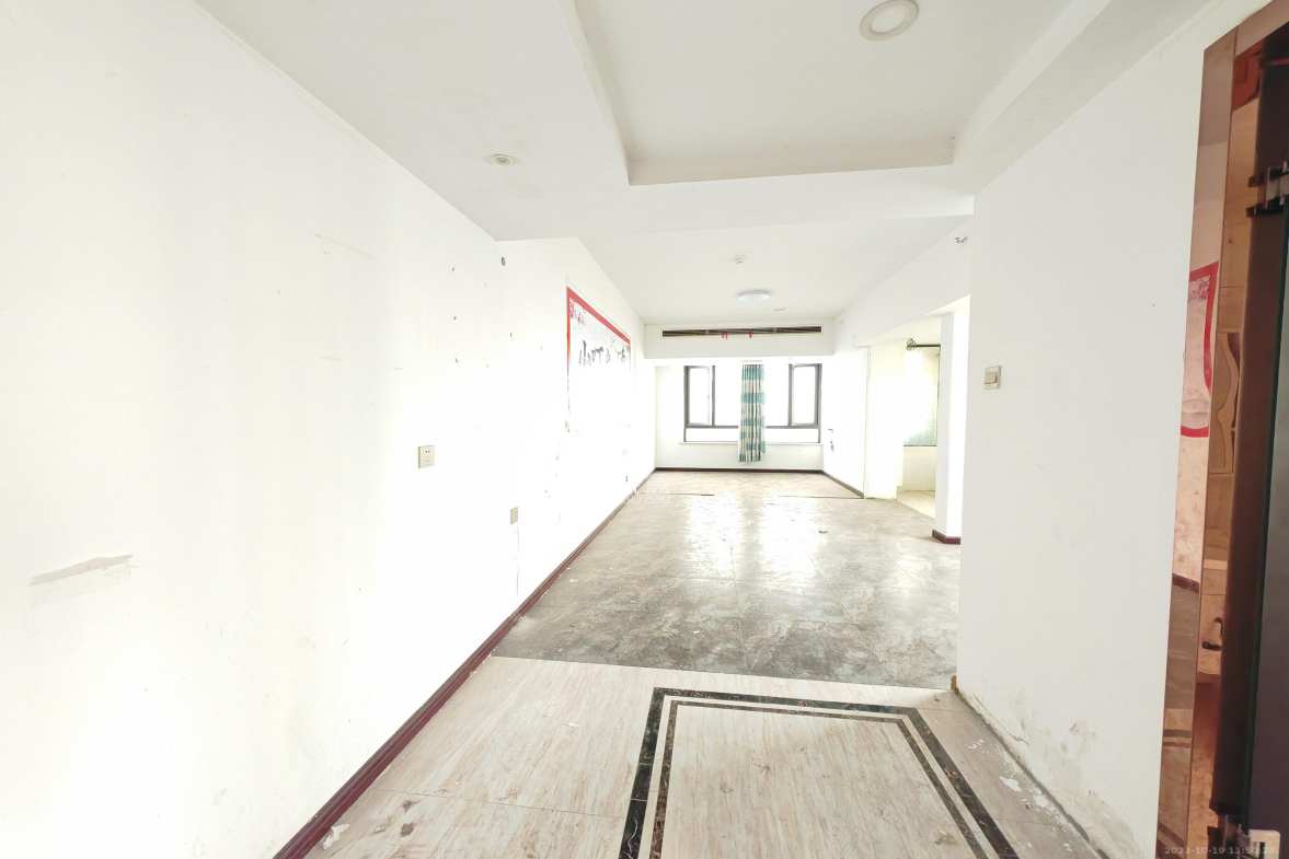 中信凯旋蓝岸（中信新城三期）  1室1厅1卫    1400.0元/月室内图