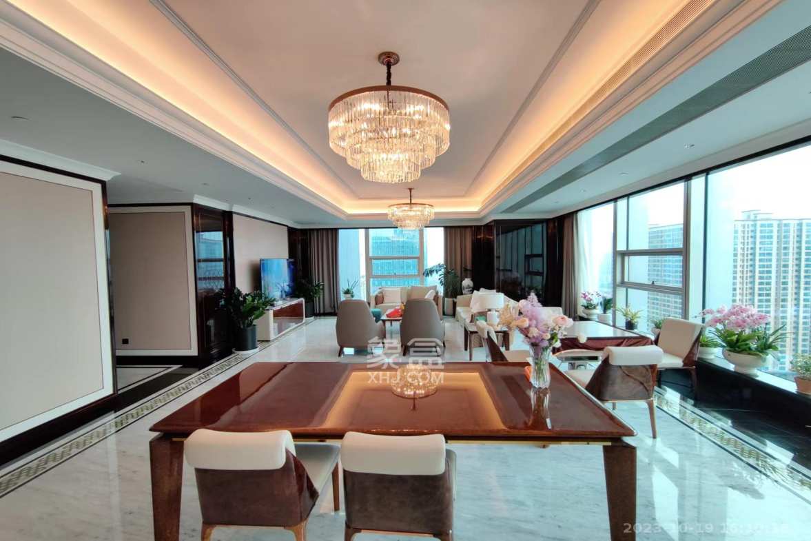 运达中央广场一、二期  5室2厅3卫    80000.0元/月室内图