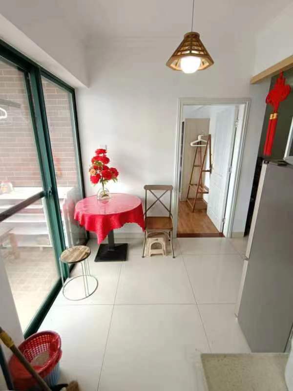 御景峰  2室2厅1卫    139.0万