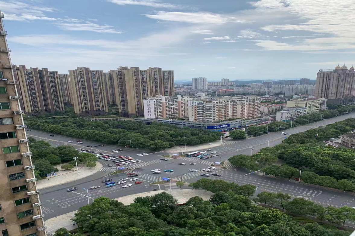 鹏利广场  1室1厅1卫   1350.00元/月室内图