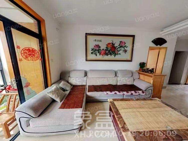 珠江东方明珠（新地东方明珠）一二期  3室2厅1卫    1800.0元/月室内图1