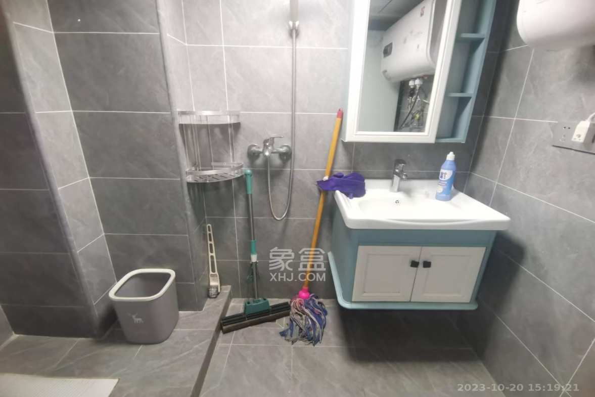 海伦春天  2室1厅1卫    1800.0元/月室内图