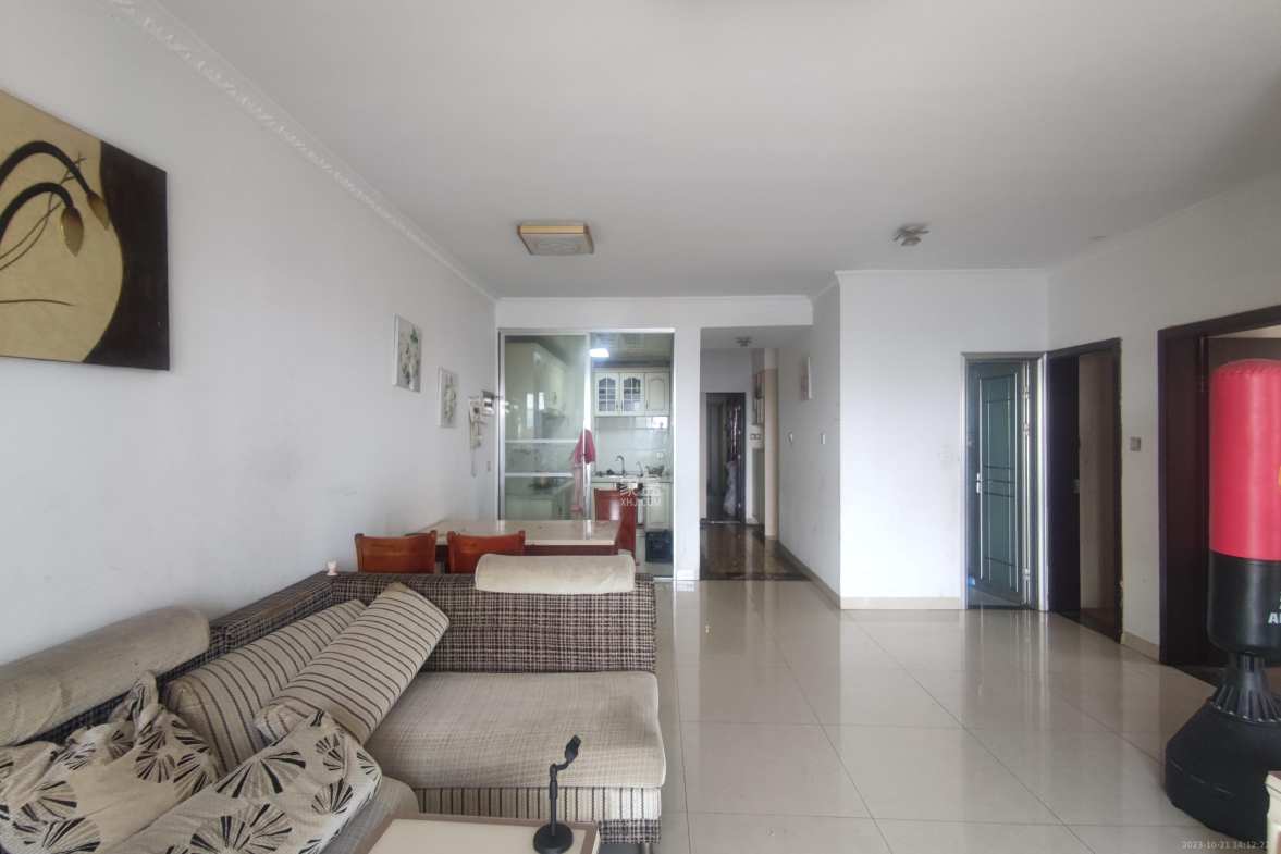 锑都家园  3室2厅1卫    2000.0元/月室内图