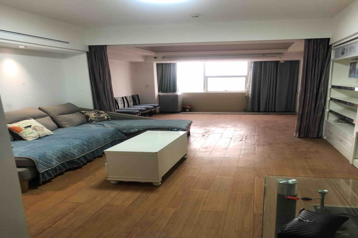 财智公馆大厦(瑞士国际酒店) 2室1厅1卫 1000.0元/月 财智公馆大厦(瑞士国际酒店) 2室1厅1卫 1000.0元/月室内图