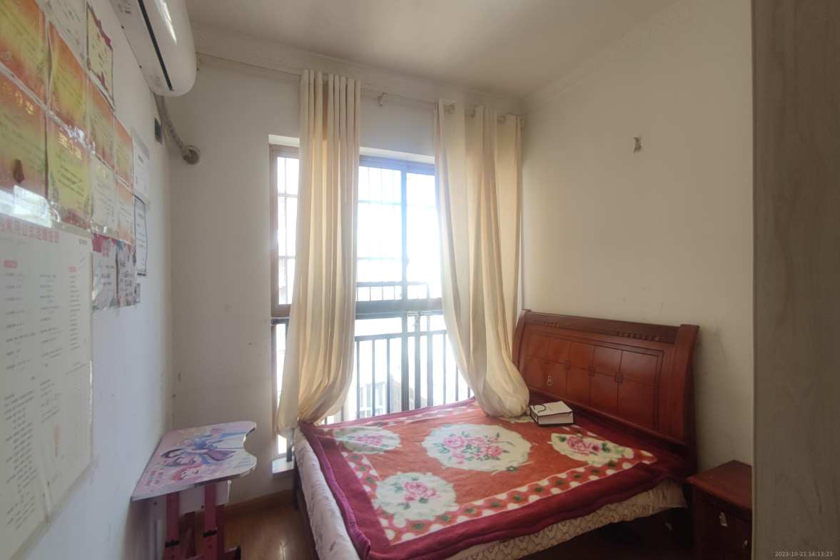 锑都家园  3室2厅1卫    2000.0元/月室内图