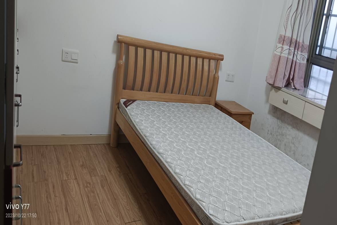 一品恒城  3室1厅1卫    2000.0元/月室内图