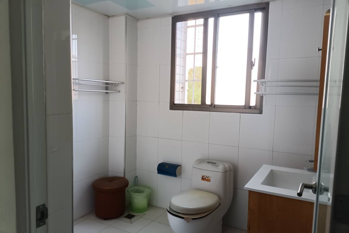 娄底司法  4室2厅2卫    82.8万 娄底司法  4室2厅2卫    82.8万客厅