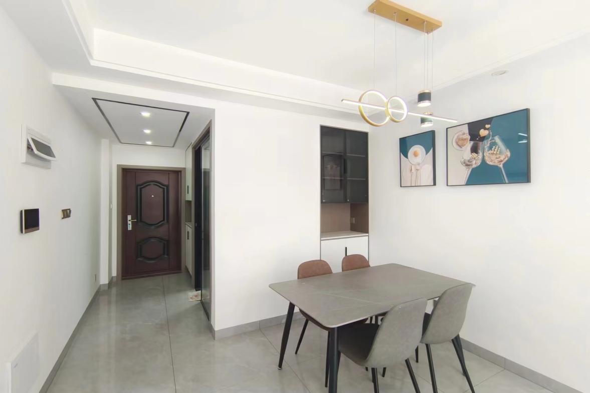 万象瑞城  3室2厅2卫    2500.0元/月室内图