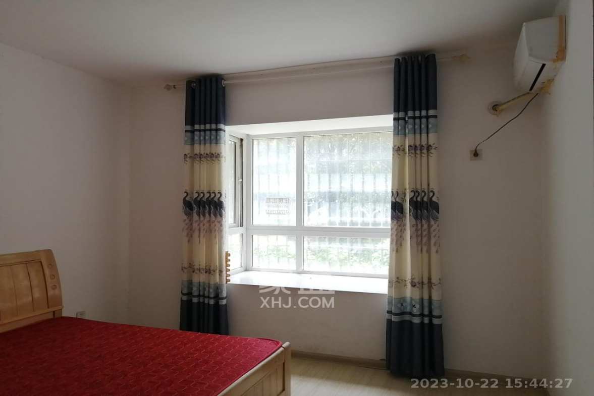 鑫天山城明珠  4室2厅2卫    1500.0元/月室内图