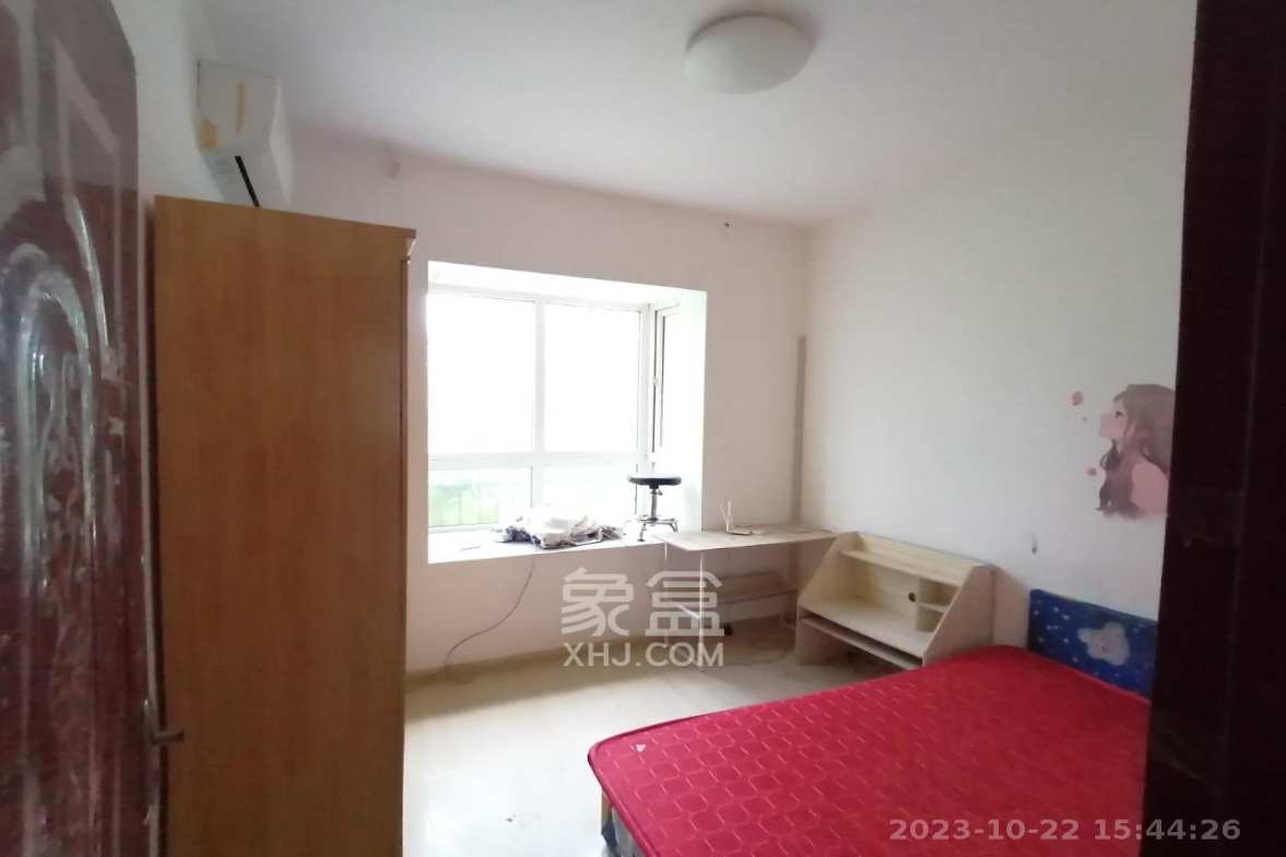 鑫天山城明珠  4室2厅2卫    1500.0元/月室内图