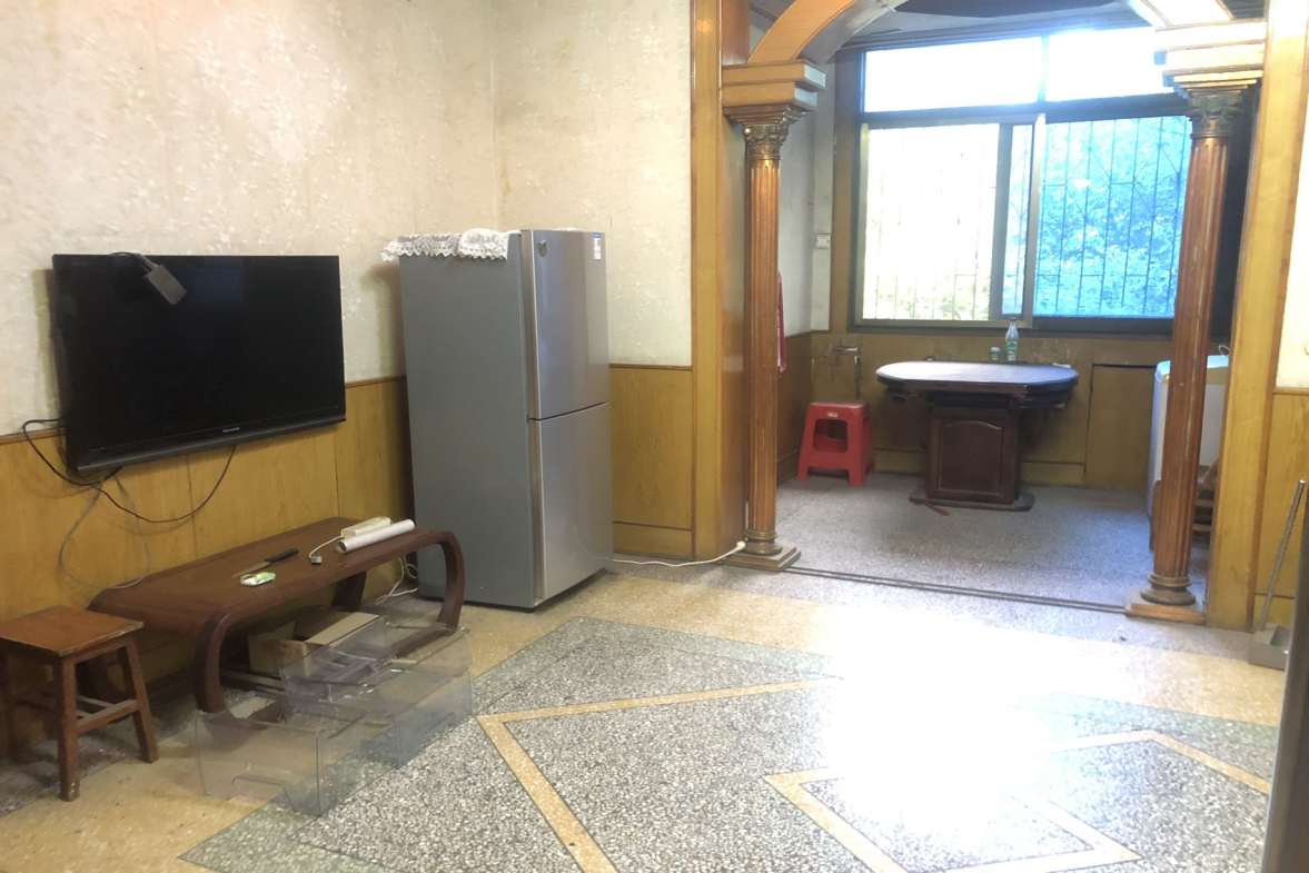 桃花仑派出所宿舍（赫山分局禁毒大队）  3室2厅1卫   28.80万室内图1