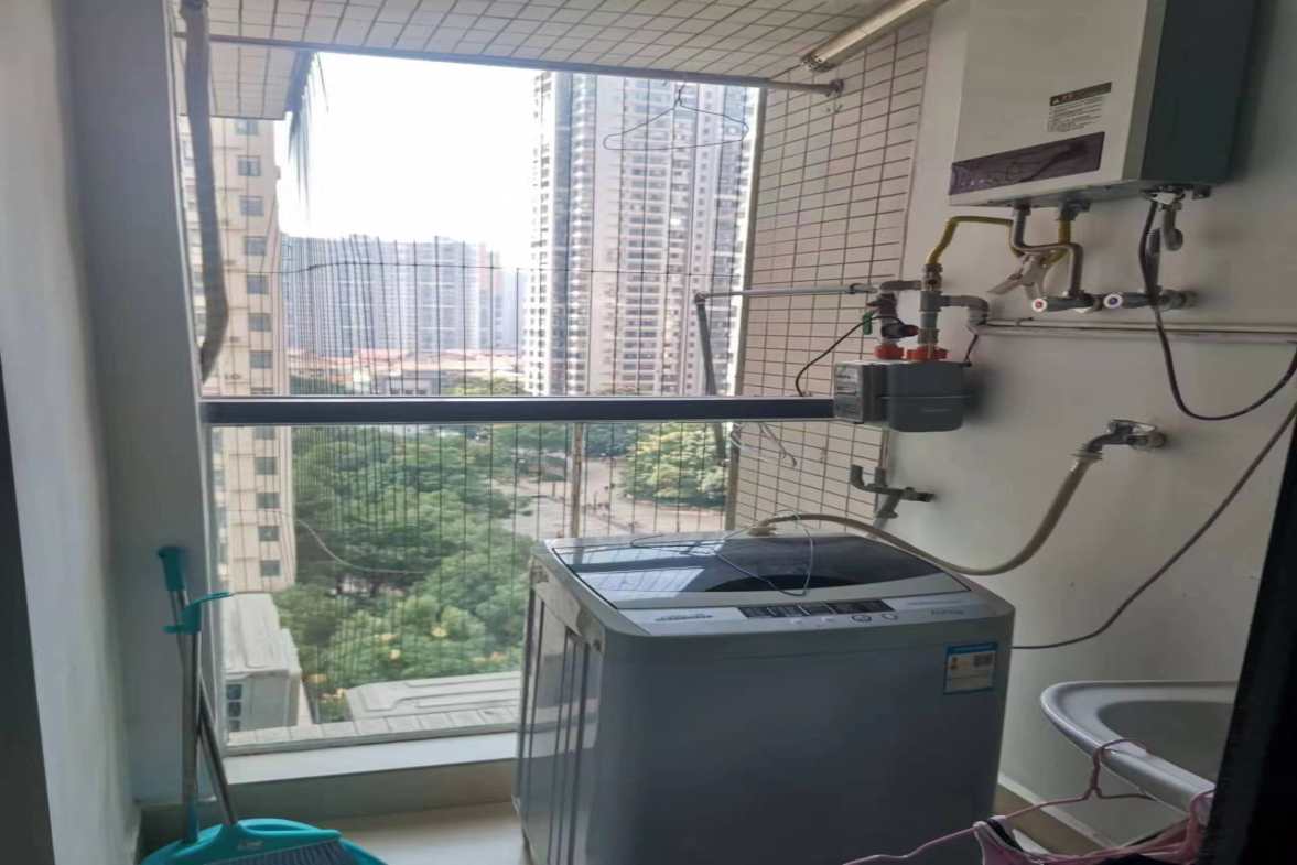 珠江愉景新城  1室1厅1卫   1300.00元/月室内图