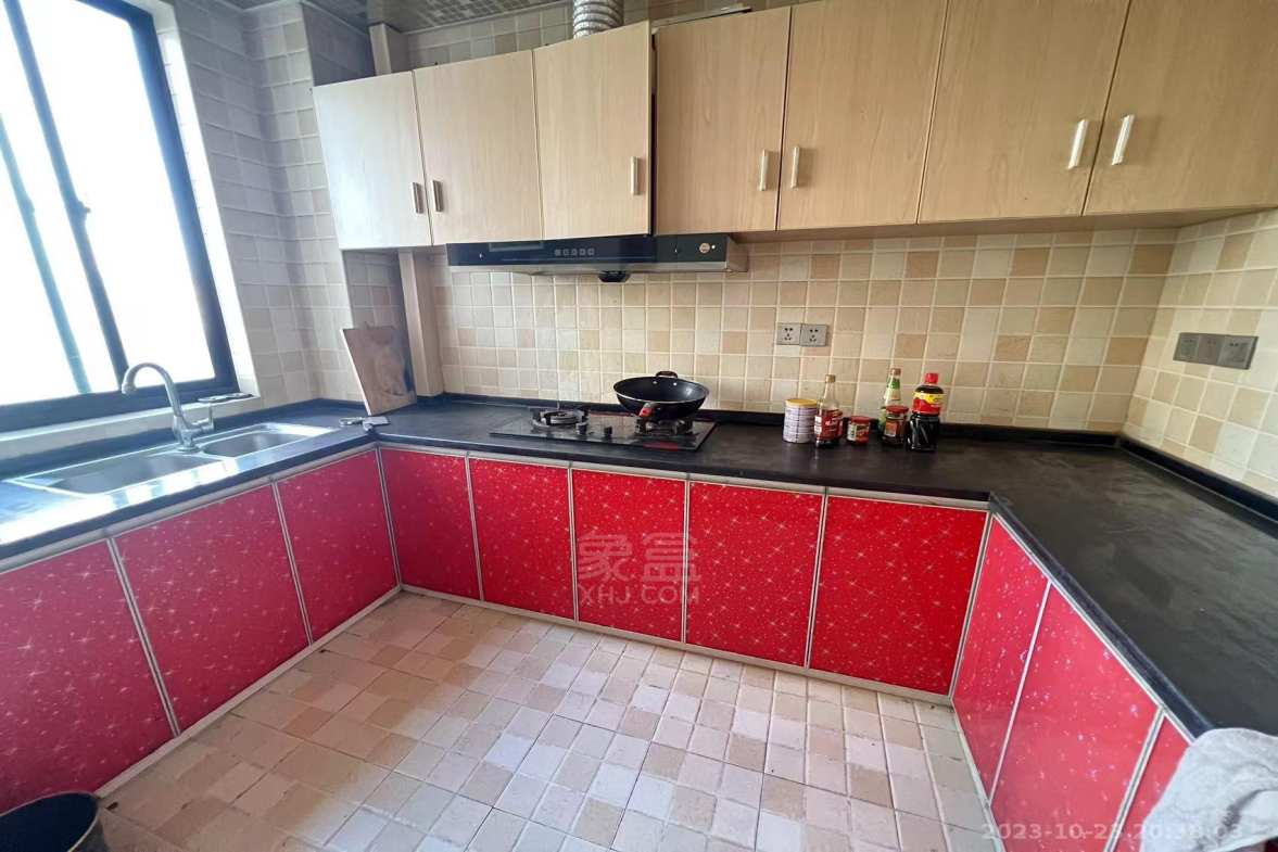 曼哈顿花园 3室2厅2卫 2000.0元/月 曼哈顿花园 3室2厅2卫 2000.0元/月室内图