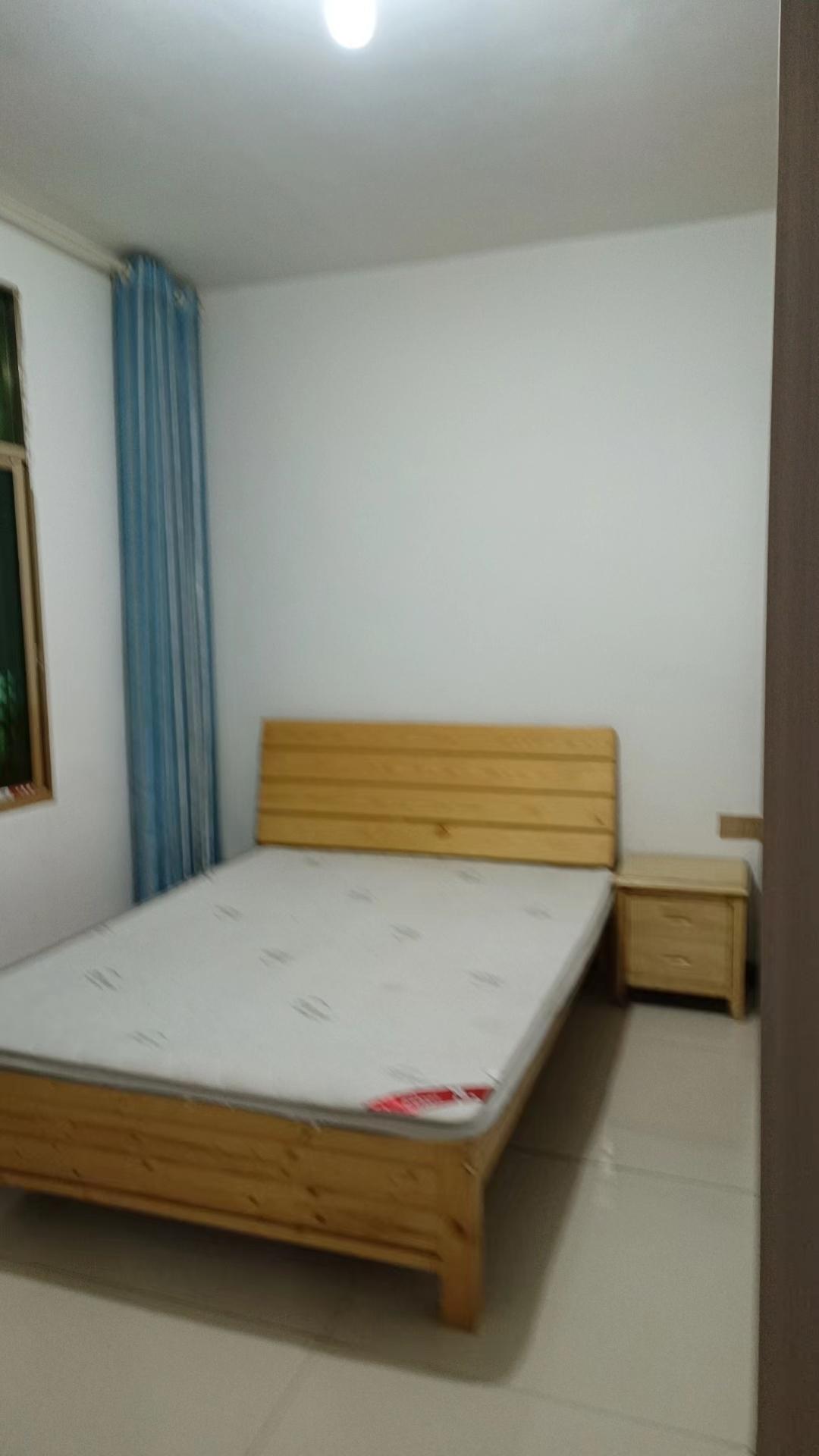 三元社区  2室1厅1卫    800.0元/月室内图