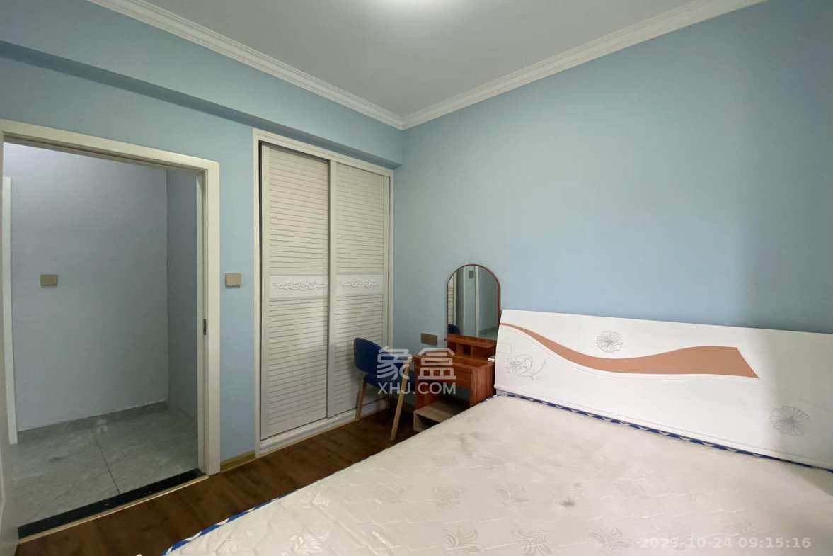 麓谷明珠 3室2厅1卫 2700.0元/月 麓谷明珠 3室2厅1卫 2700.0元/月室内图