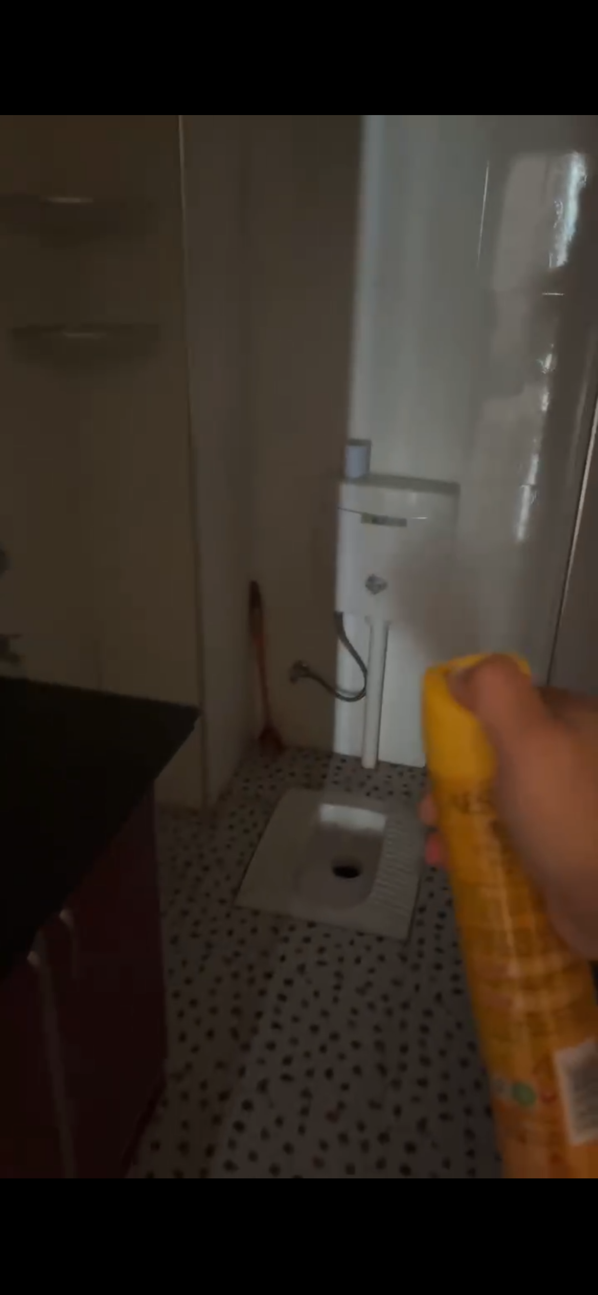 华湘贵府 1室1厅1卫 32.8万 华湘贵府 1室1厅1卫 32.8万客厅