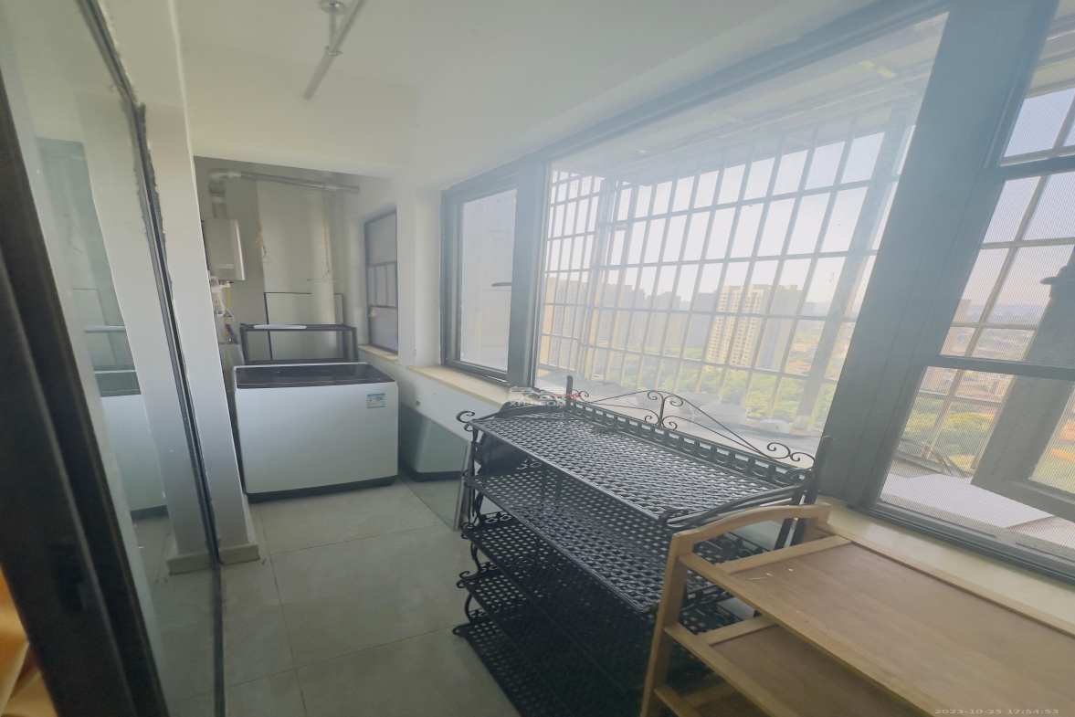 博林云栖  2室2厅1卫    2500.0元/月室内图